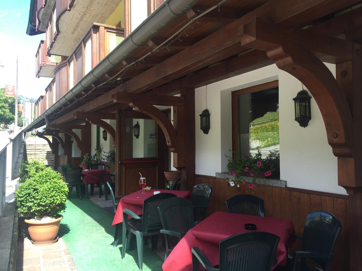 Hotel Tosa مادونا دي كامبيليو المظهر الخارجي الصورة